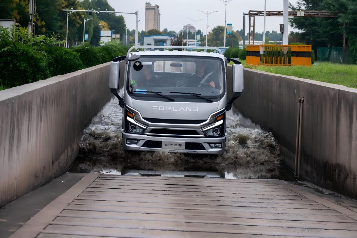 1760059712458779.jpg 时代汽车5.jpg