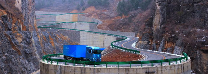 1773124937742942.png 31km险路 300米落差!欧曼银河全球价值品鉴之旅(纯电篇)征服壶关十四拐904.png