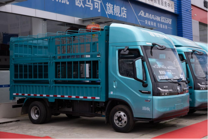 【武汉改V3配图】智耀江城 势起华中！欧马可Z智慧生态高端纯电轻卡于湖北重磅上市(2)543.png